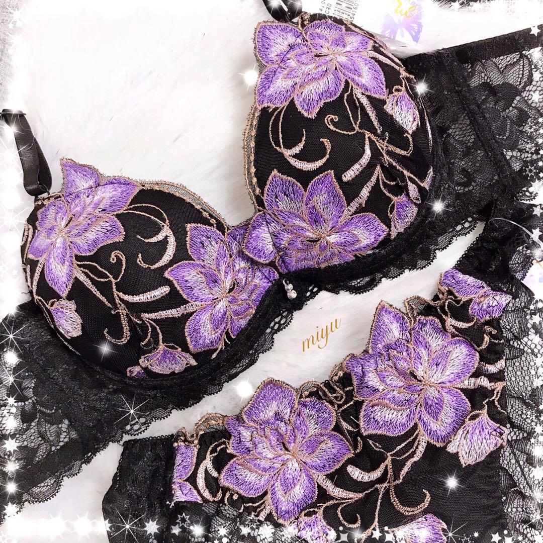 24h以内発送❣️黒F70❤︎クラシックピオニー♥️ブラショーツセット✨エメフィール系 画像3