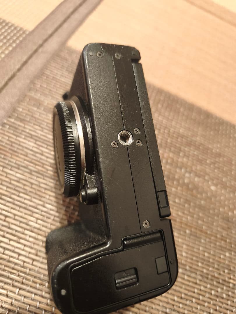 【ジャンク品】FUJIFILM X-S10 本体 画像3
