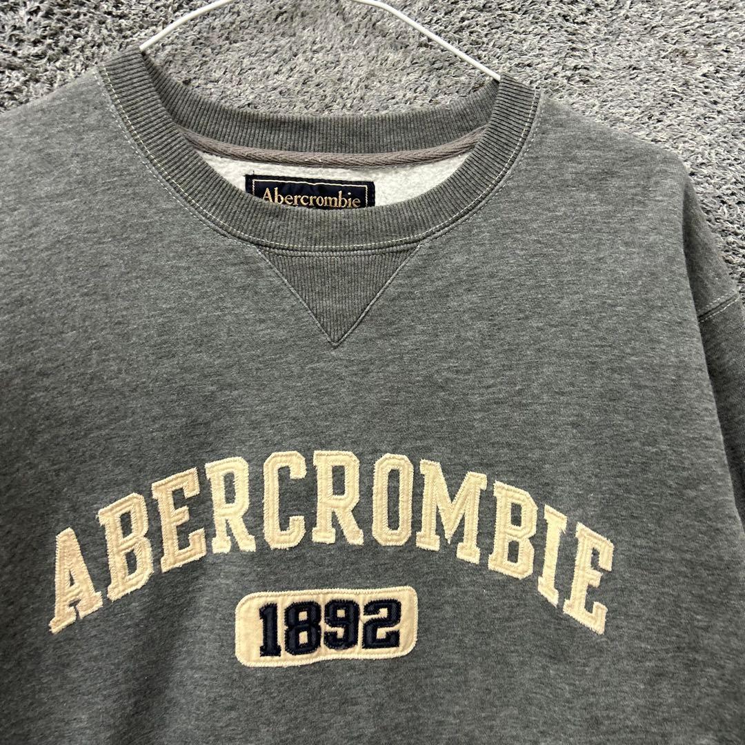 【F118】 Abercrombie & Fitch 前Vスウェット サイズS 画像4