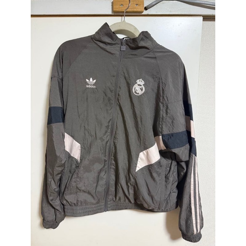 adidas Real Madrid ナイロンジャケット