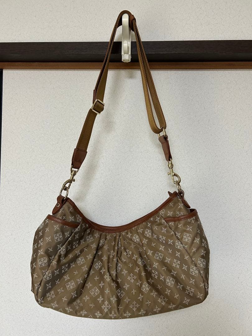 ＊美品＊russet ラシット ショルダーバッグ モノグラム柄 ナイロン レザー 画像3