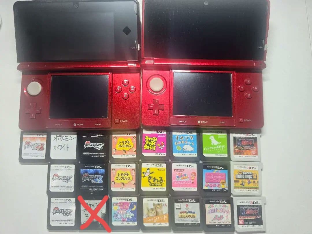 Nintendo 3DS 本体 2台 +カセット22本