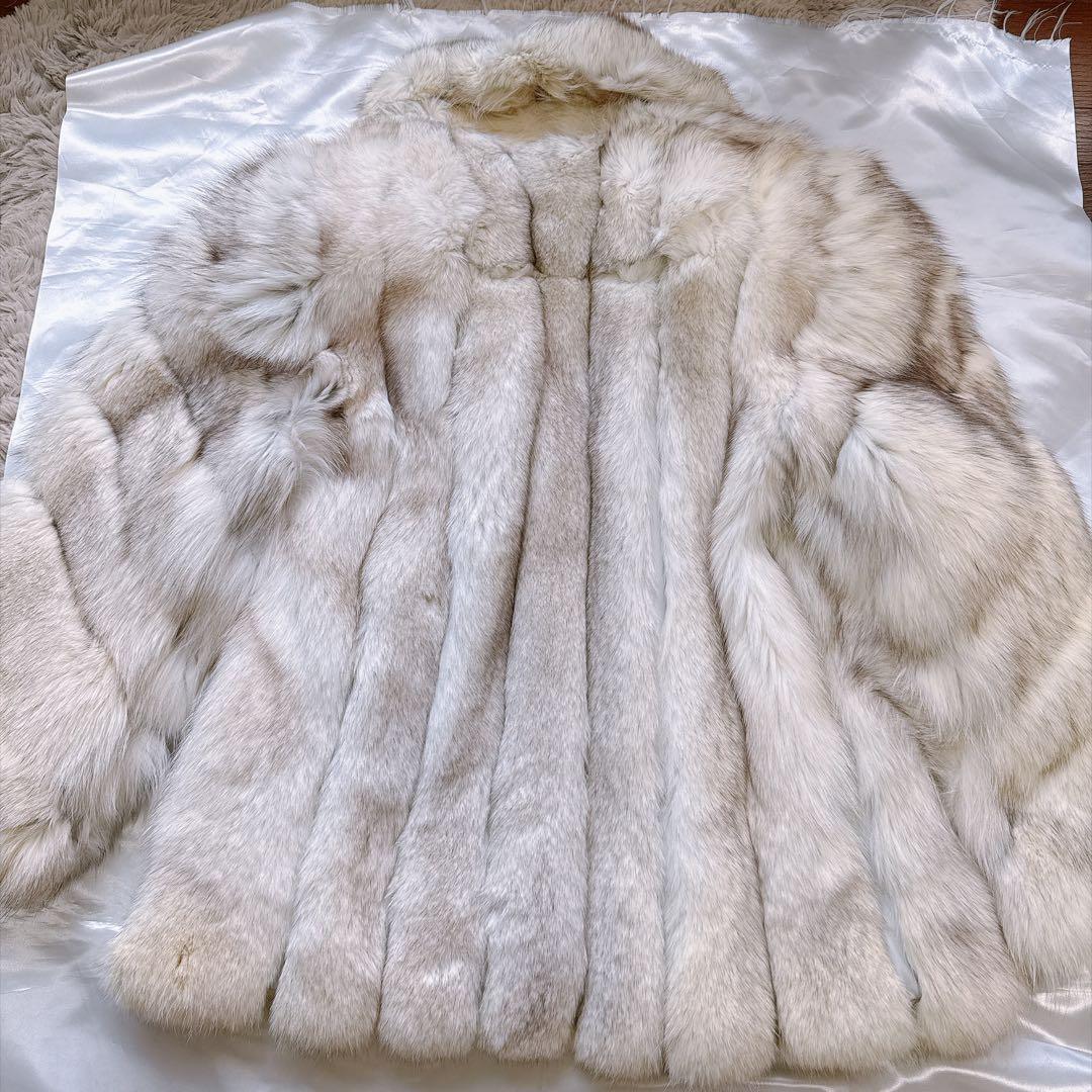 Belle Vison SAGA FOX サガフォックス ファーコート 毛皮 画像2