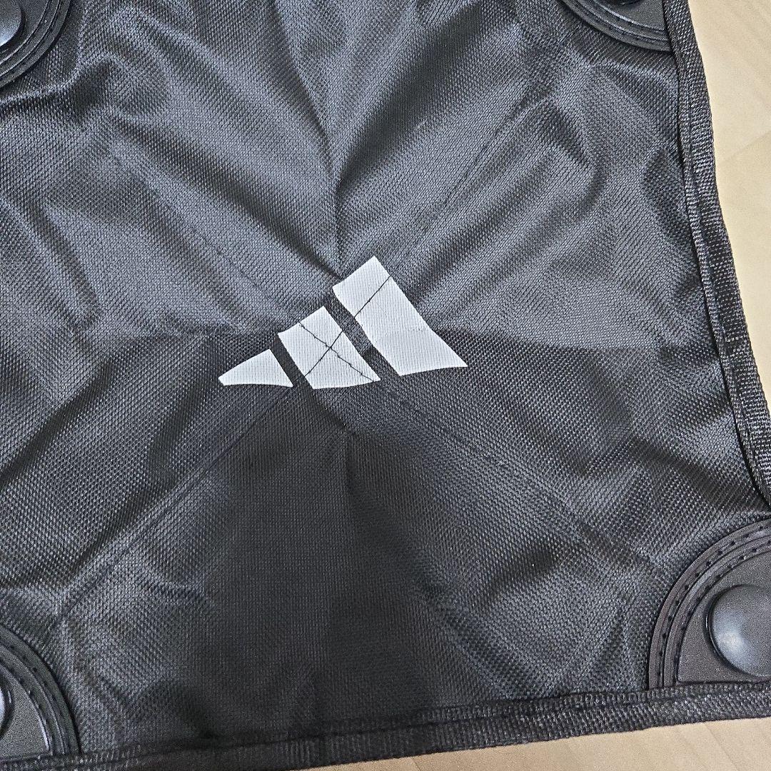 海外限定 adidas ノベルティ 椅子 折り畳み チェア 未使用 画像2