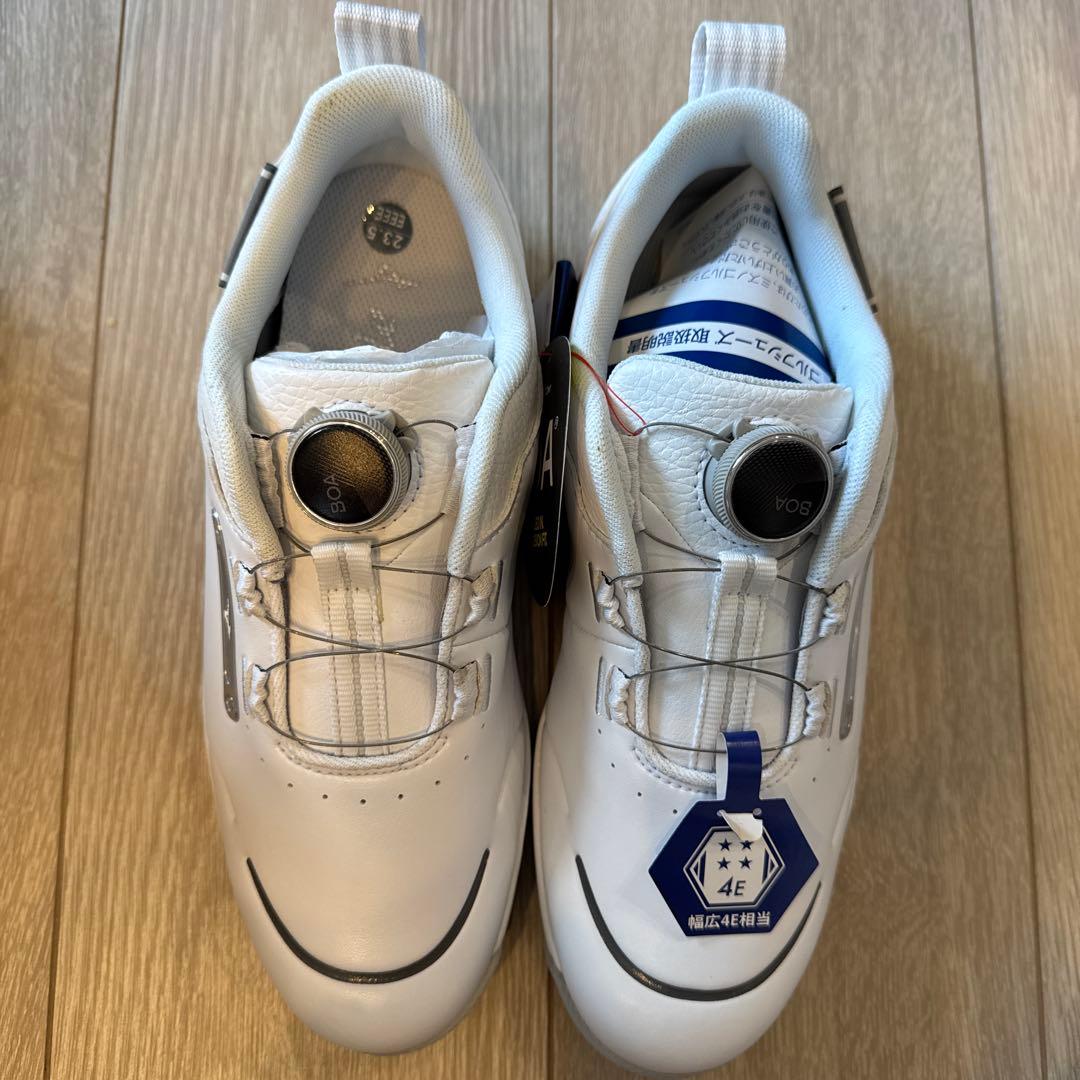 新品未使用 MIZUNO WIDE STYLE ゴルフシューズ 23.5㎝ 画像2