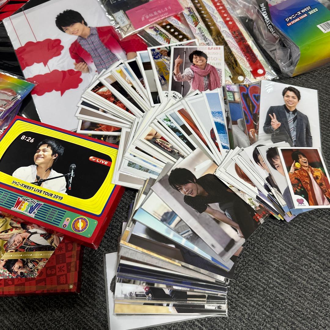 WEST.重岡大毅 グッズまとめ売り うちわ アクスタ ペンライト等 約335個 画像2