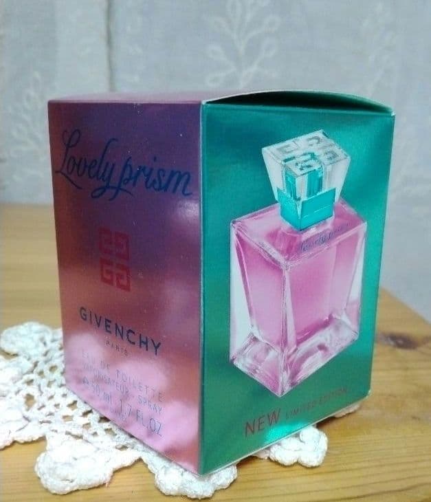 SALE★ジバンシイ ラブリー プリズム EDT SP 50ml フレグランス 画像3