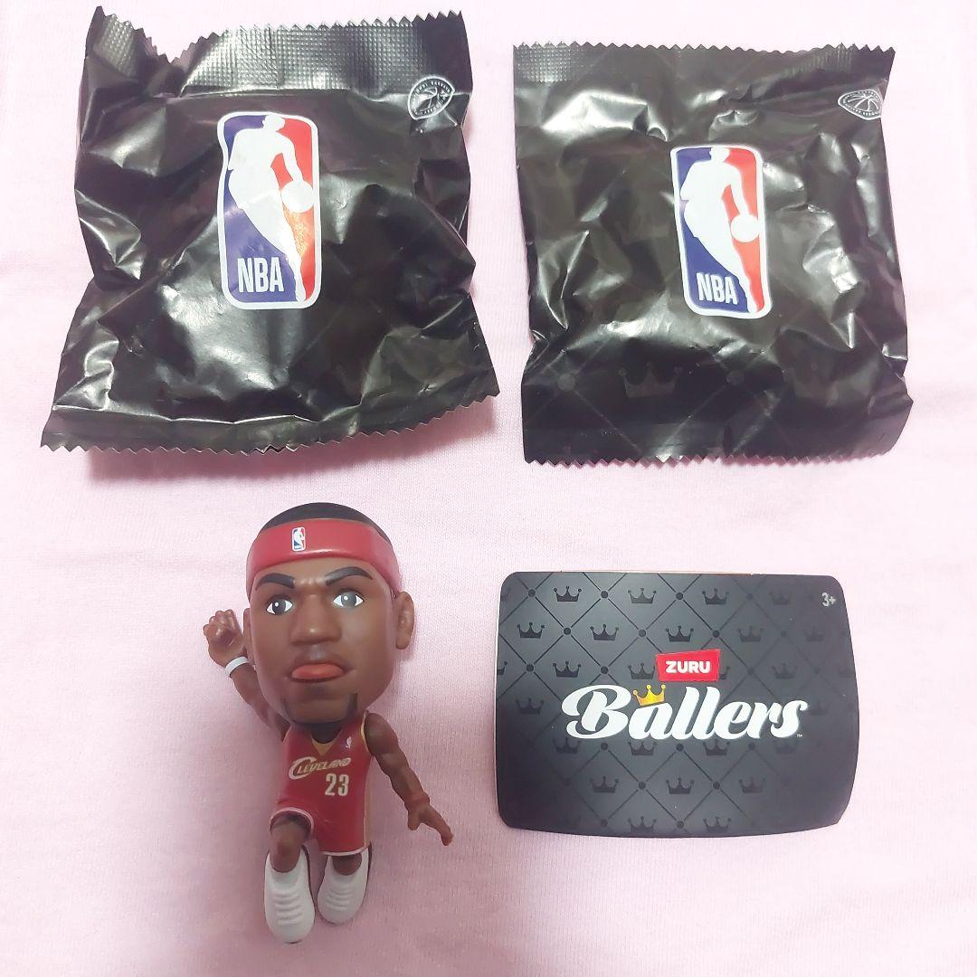 ZURU Ballers NBA フィギュア レブロン・ジェームズ