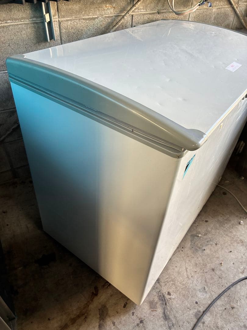 DAIKIN 上開き式冷凍庫 チェストフリーザー 画像3