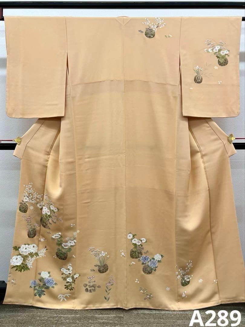 付け下げ 金彩 手描き 花籠 四季の花々 正絹 A289