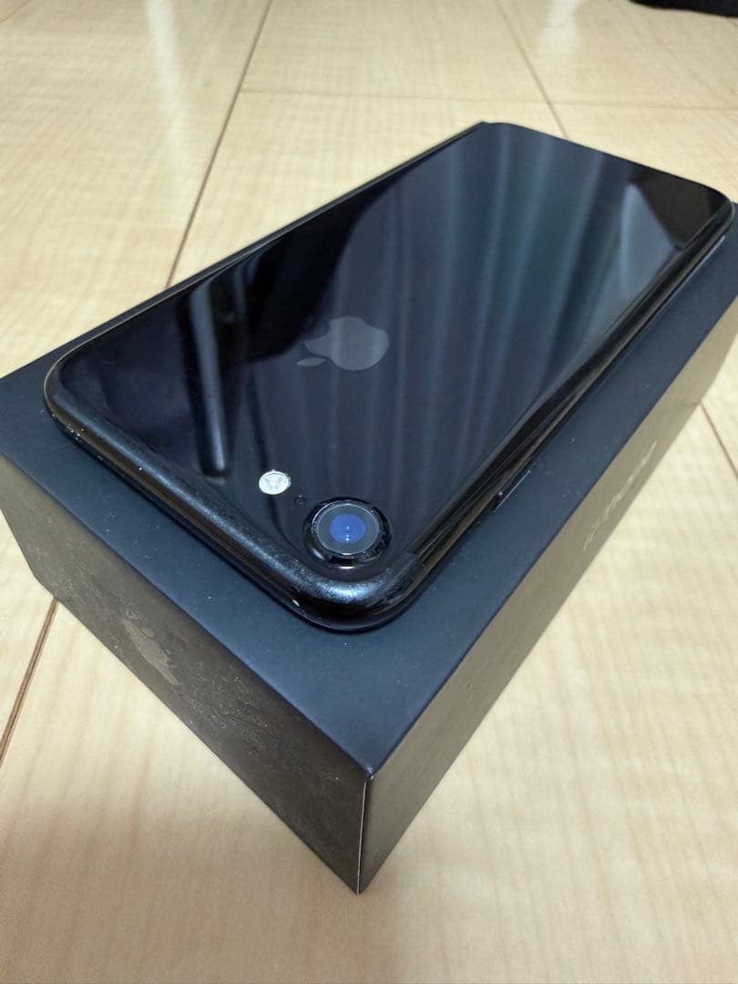 iPhone 7 128GB ブラック SIMフリー 本体のみ 画像4