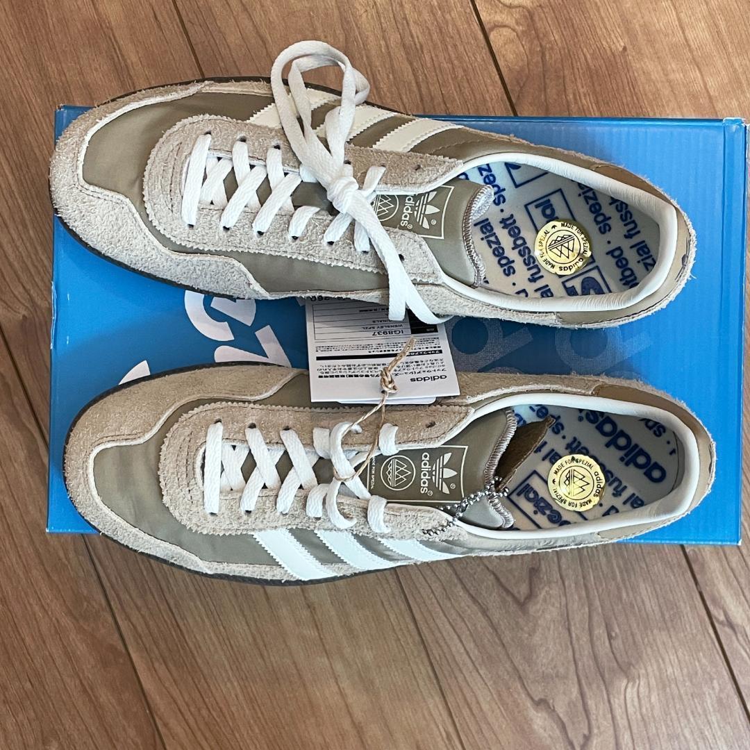 新品 adidas 26 ウェンズリー ベージュ WENSLEY SPZL 画像2