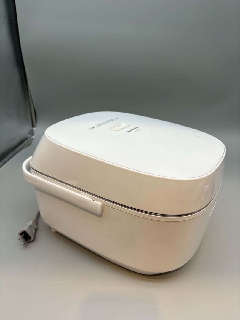 パナソニックのIHジャー炊飯器「ライス＆クッカー」5.5合炊きSR-UNX101 画像2