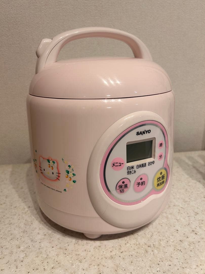 【激レア‼️】ハローキティ 炊飯器 レトロ SANYO ４合炊き