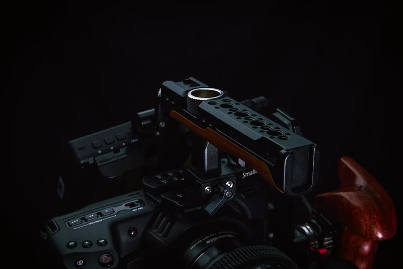 一眼レフカメラ APS-C ダブルズーム 美品