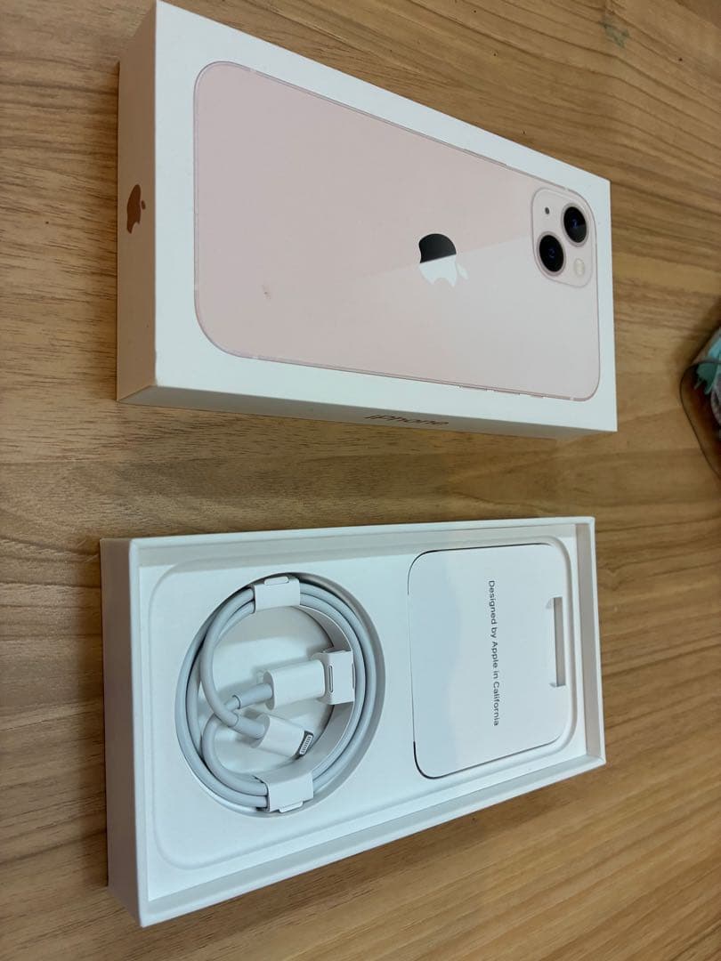 Apple iPhone 13 256GB ピンク 本体 画像2