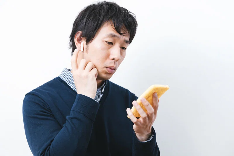 ワイヤレスイヤホン ケース付き 動作良好