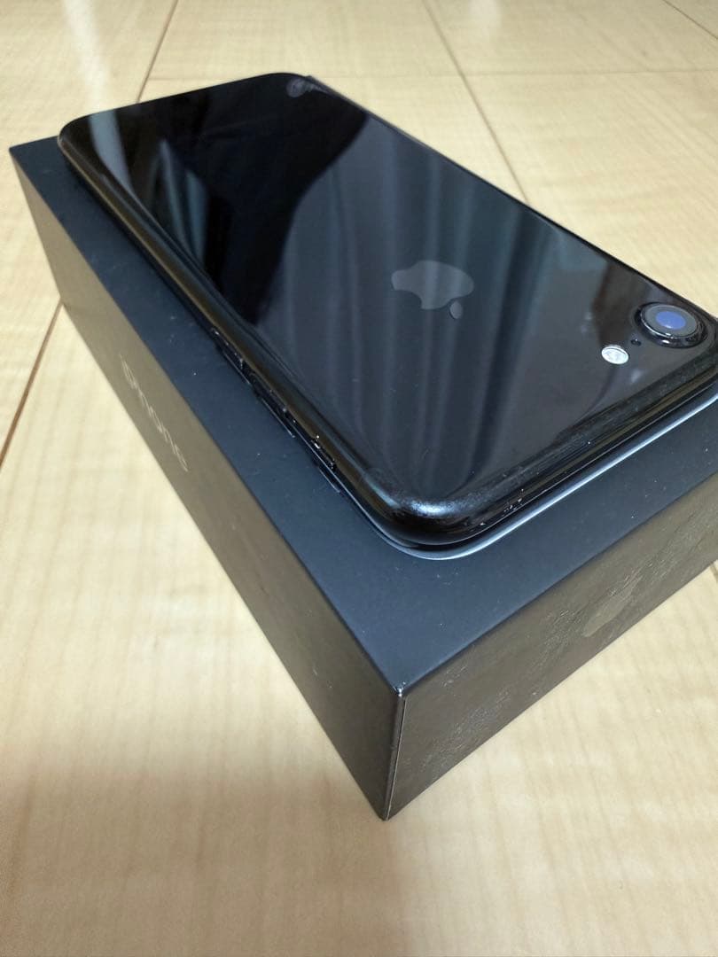 iPhone 7 128GB ブラック SIMフリー 本体のみ 画像3