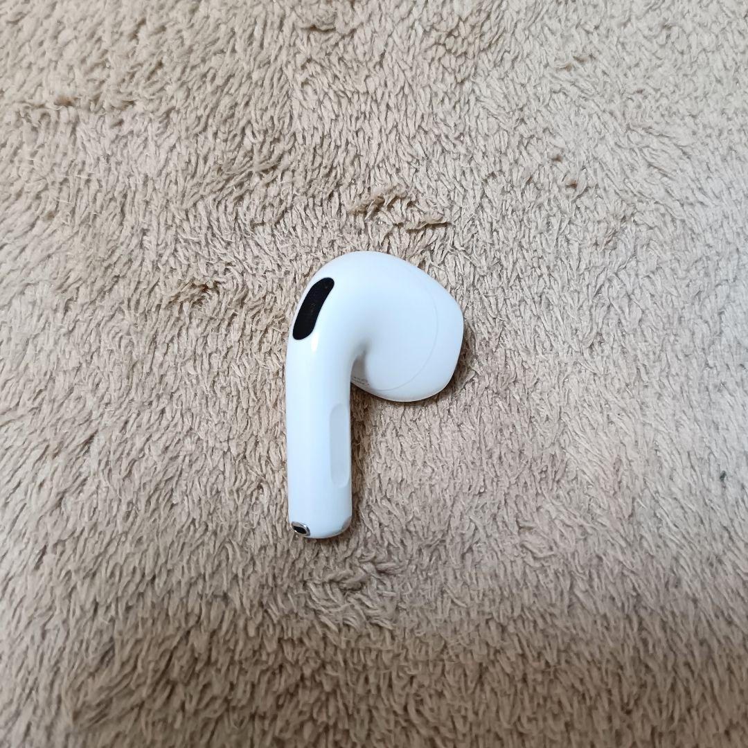 Apple AirPods 4世代 ノイキャンあり 右耳 82 画像3