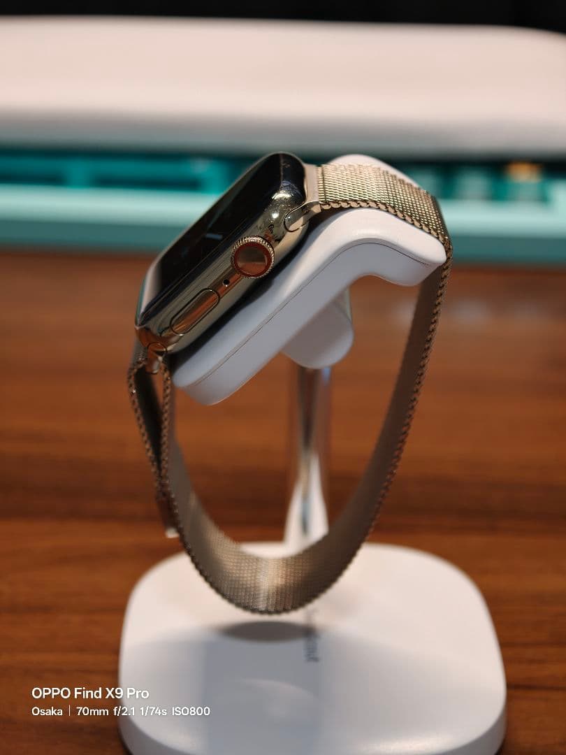 Apple Watch Series 8 41mm ゴールドステンレス セルラー 画像2