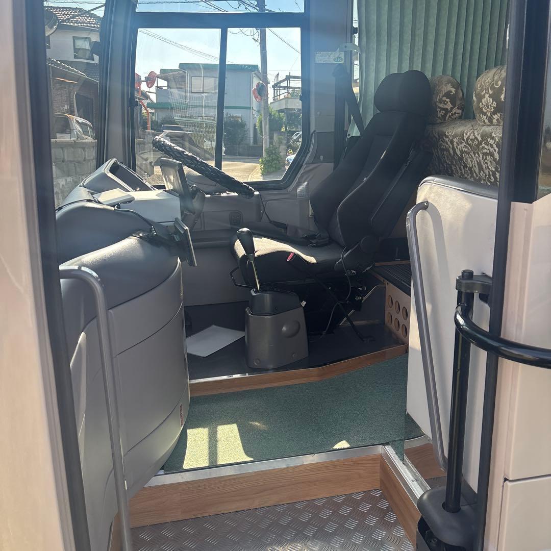 HINO LIESSE マイクロバス 極上車 キャンピング 車中泊 画像4