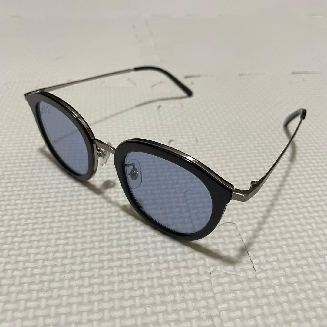 良品 Chari&Co ライトブルーレンズ ラウンド型 サングラス カラーレンズ