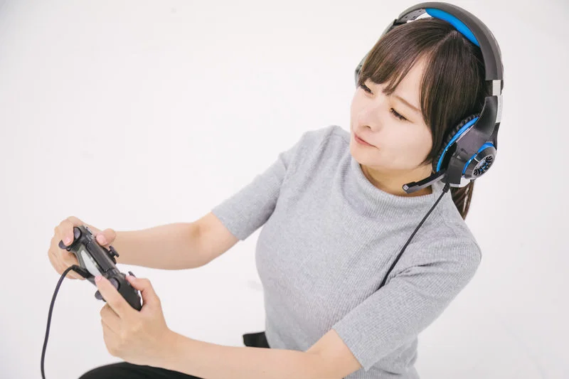 ヘッドホン 有線 密閉型 美品