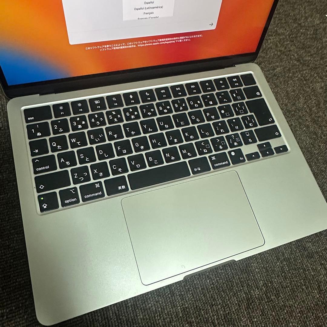 MacBook Air M2 2022 8GB 512GB スターライト 画像4