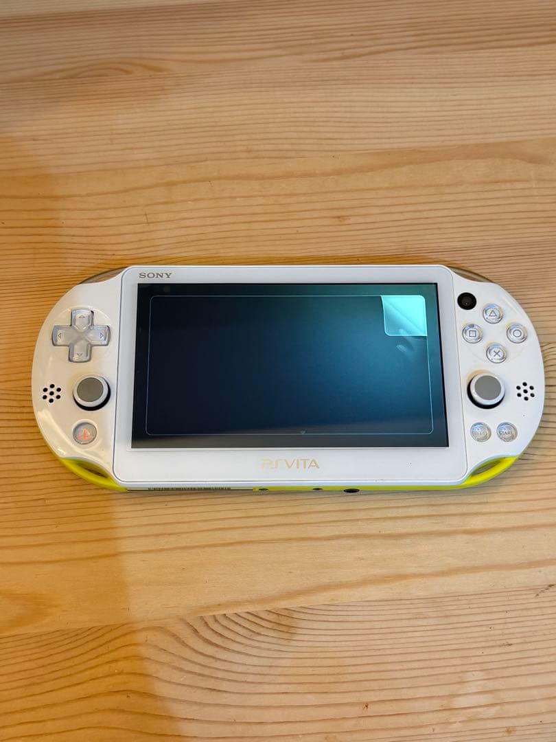PS Vita PCH-2000本体 ライムグリーン/ホワイト 16GBメモリ 画像3