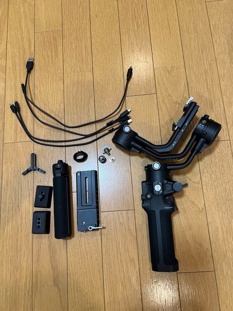 DJI RSC2 ジンバル スタビライザー 画像2
