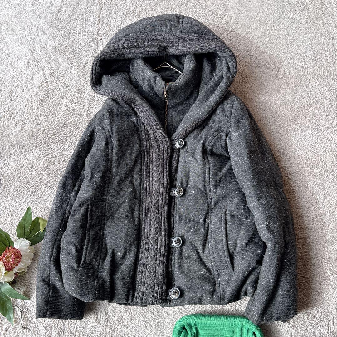 美品(M)ダウンコート ジャケット アウター 毛 フーディー 上着 フルジップ