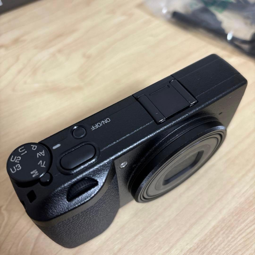 RICOH GR III 本体 画像4