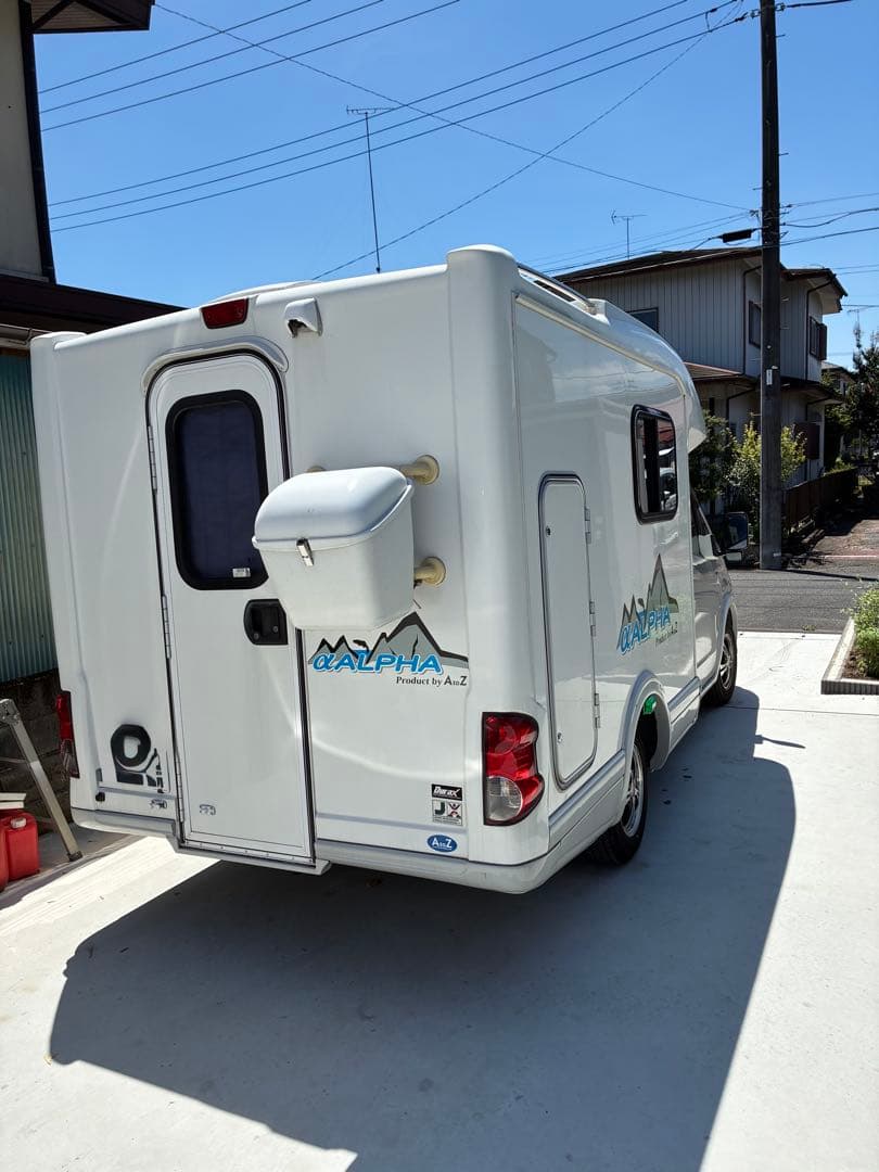 AtoZ NV200 キャンピングカー アルファ 走行少ない 画像2