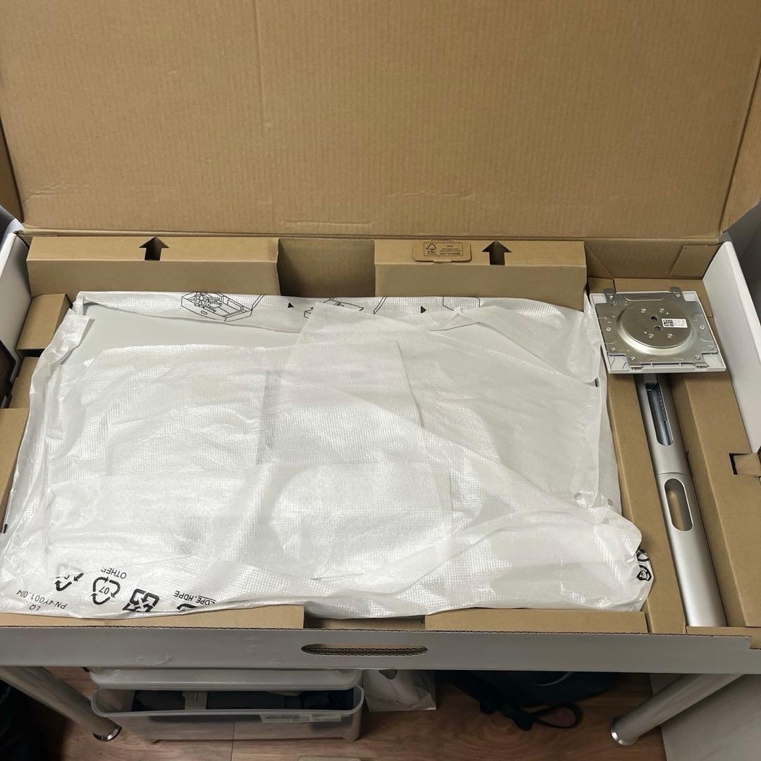 Dell S2721QS 27インチ 4K モニター 外箱あり 画像3