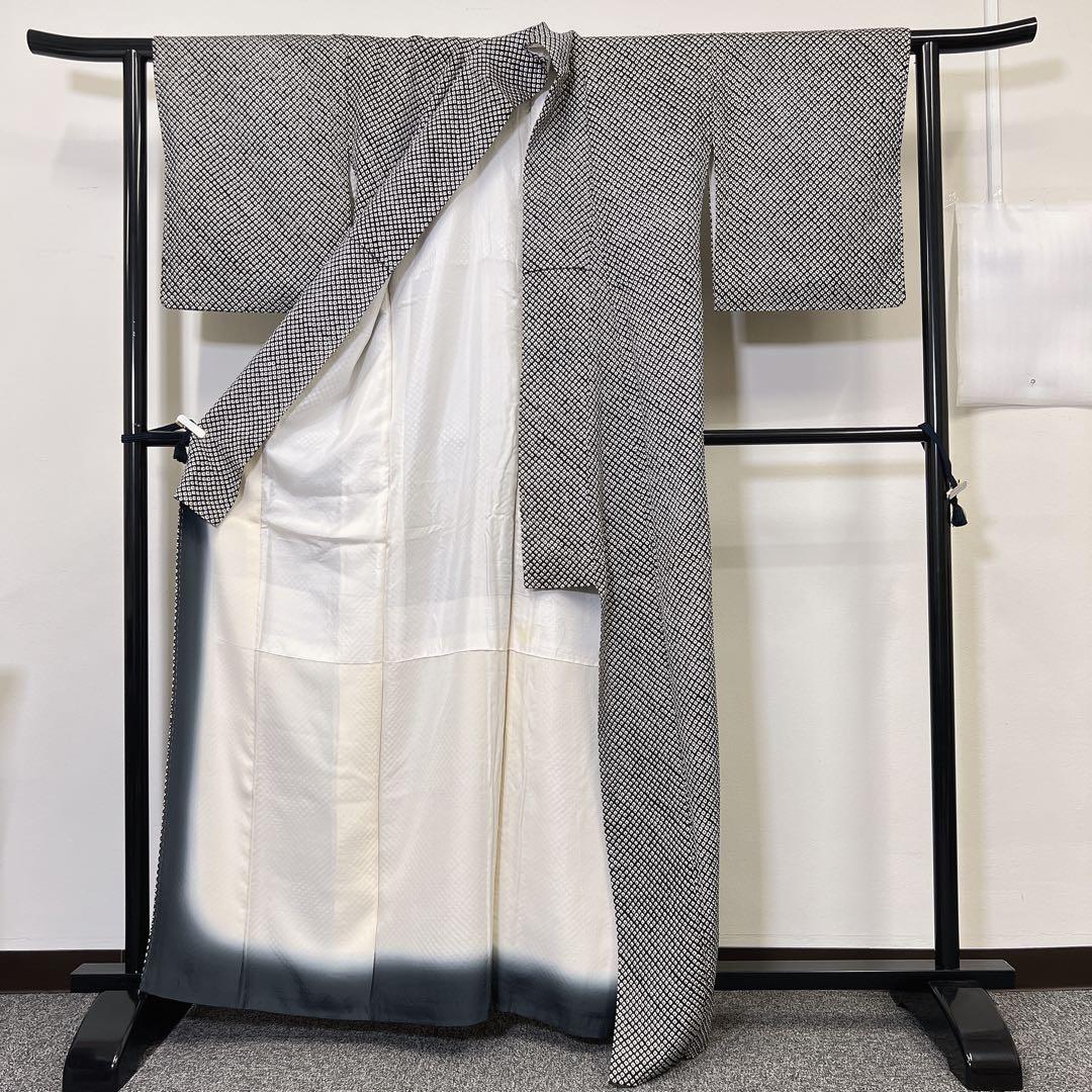 小紋 総絞り 身丈164 裄61.5 モノトーン 白黒 正絹 着物 086ty 画像5