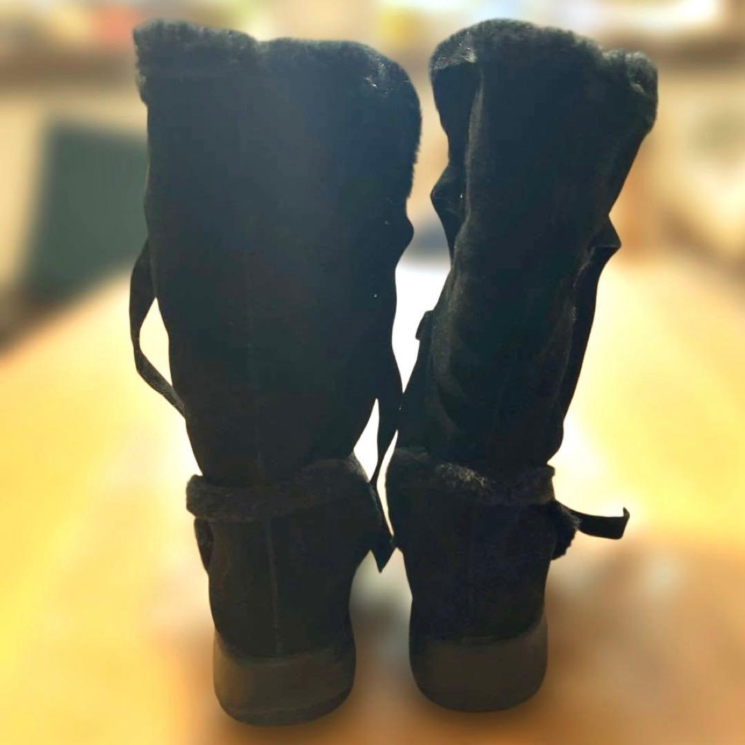 AEROSOLES レディース ブラック ファー ブーツ サイズ8 画像2