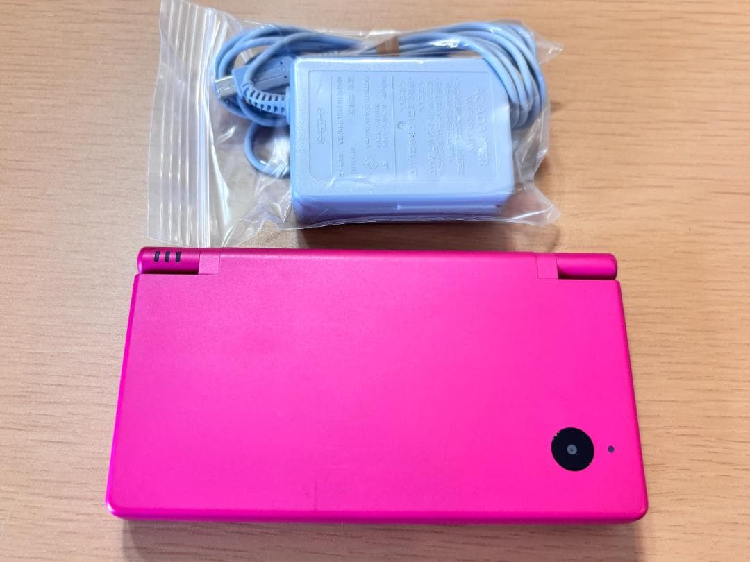 ニンテンドーDSi ピンク 本体 充電器付-2123