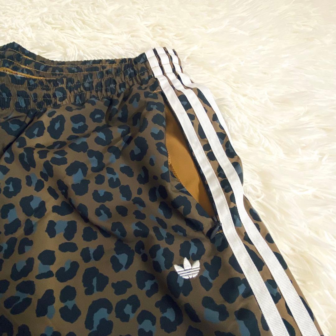 アディダス レオパード ファイヤーバード オーバーサイズトラックパンツ 2XL 画像3