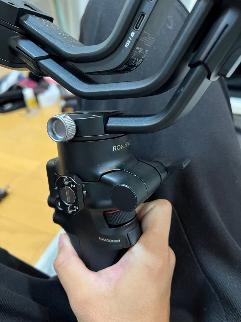 DJI RSC2 ジンバル スタビライザー 画像3