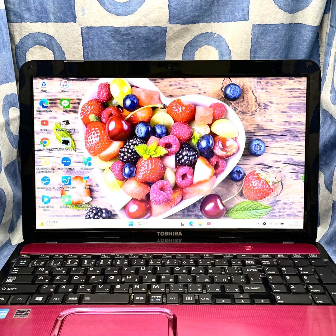 快速SSD240GB☆i7☆可愛いピンクPC♪ブルーレイ＆カメラ付き！Win11 画像3