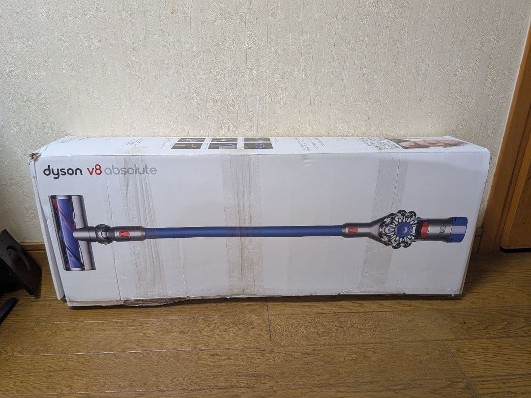 Dyson V8 Absolute スティッククリーナー 本体 付属品多数