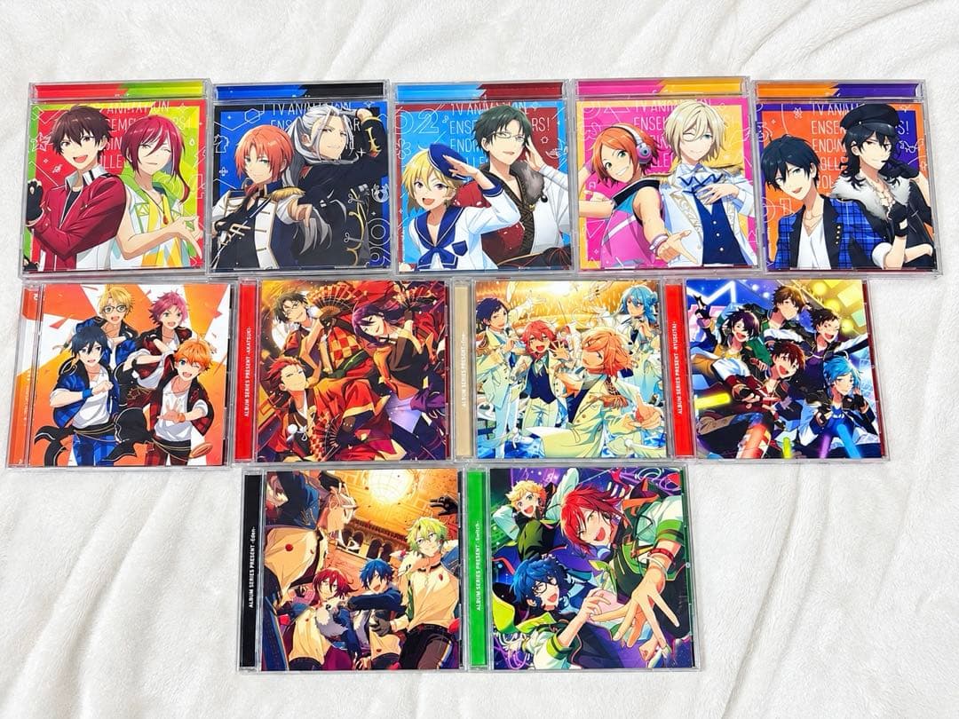 あんスタ グッズ 225点 大量まとめ売り ぱしゃこれ 缶バッジ アクリル CD 画像2