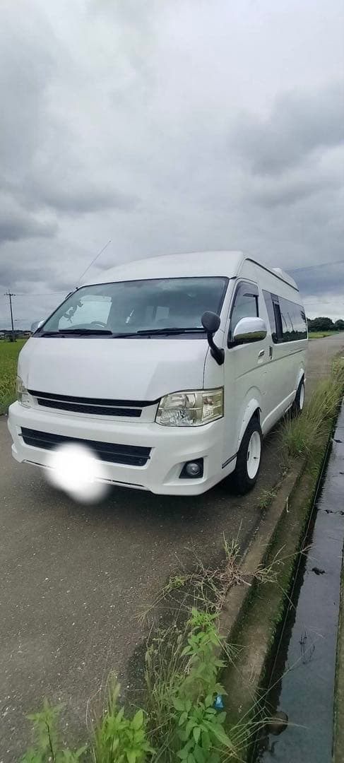 ハイエースキャンピングカー