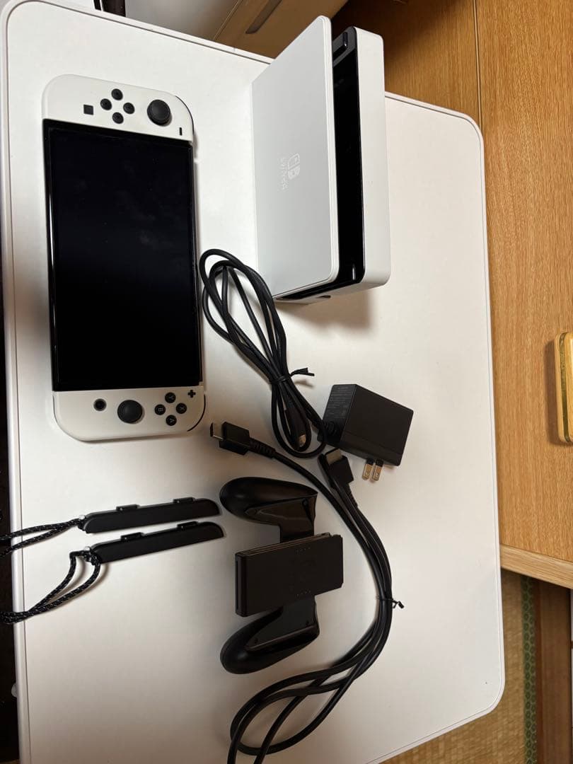 【美品、完品】Switch 有機EL ホワイト③ 画像4