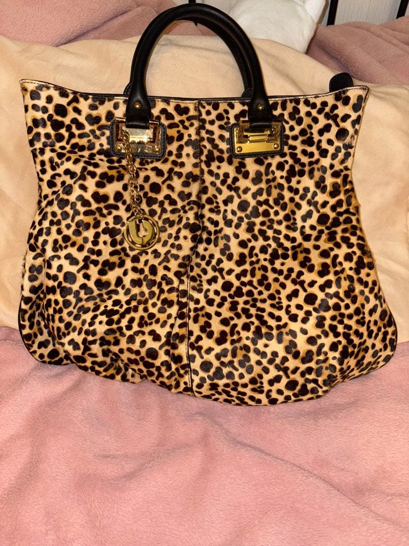 CHARLES JOURDANの新品・未使用バッグ(ハラコ素材)！！！ 画像3