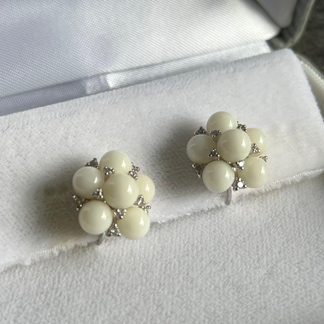 極美品✨ 白珊瑚 イヤリング ダイヤモンド WG K14 アクセサリー