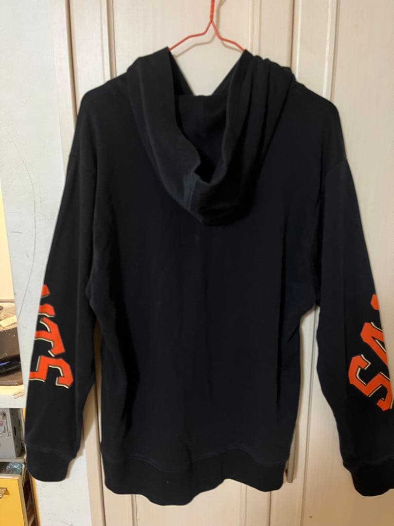 【美品】Majestic サンフランシスコ・ジャイアンツ パーカー Mサイズ 画像4