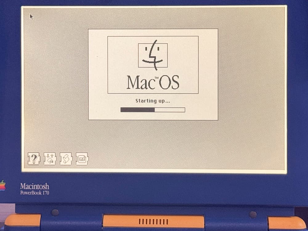 Apple Macintosh PowerBook 170 JLPGA記念モデル 画像2