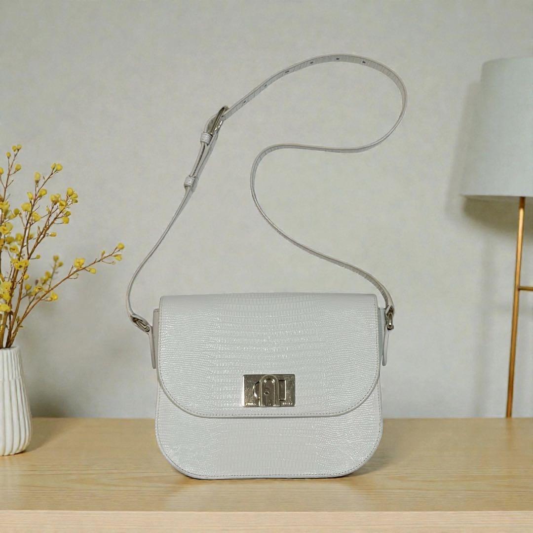 FURLA フルラ 1927 クロコ型押し ショルダーバッグ 斜めがけ可能 白系 画像2