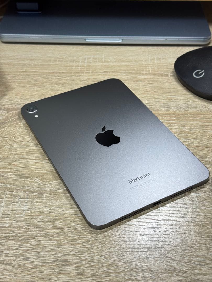 【極美品】Apple iPad mini(A17 Pro) Wi-Fiモデル